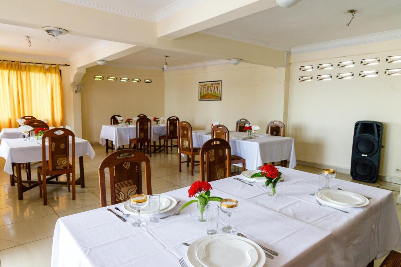 Hotel Melrose Sambava Luaran gambar